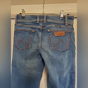 SOLD Wrangler jeans:Size 0 X 34